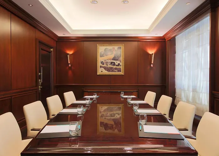 Le Meridien Szálloda 5*