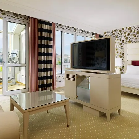 Le Meridien