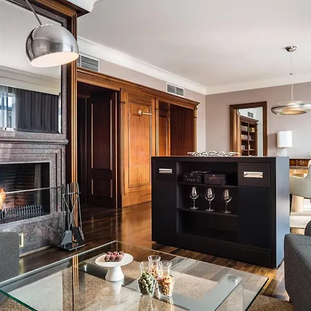 梅里迪安斯图加特酒店 酒店