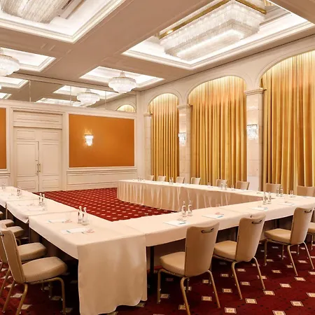 Le Meridien 5* Estugarda