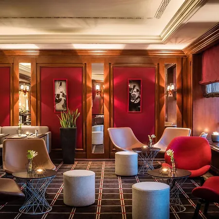 Le Meridien Отель